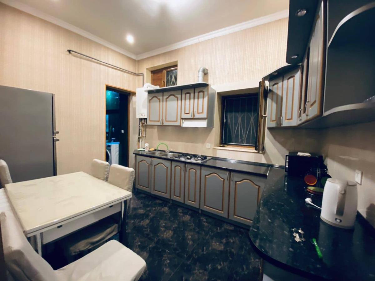 Barnaba Apartment Тбілісі Екстер'єр фото