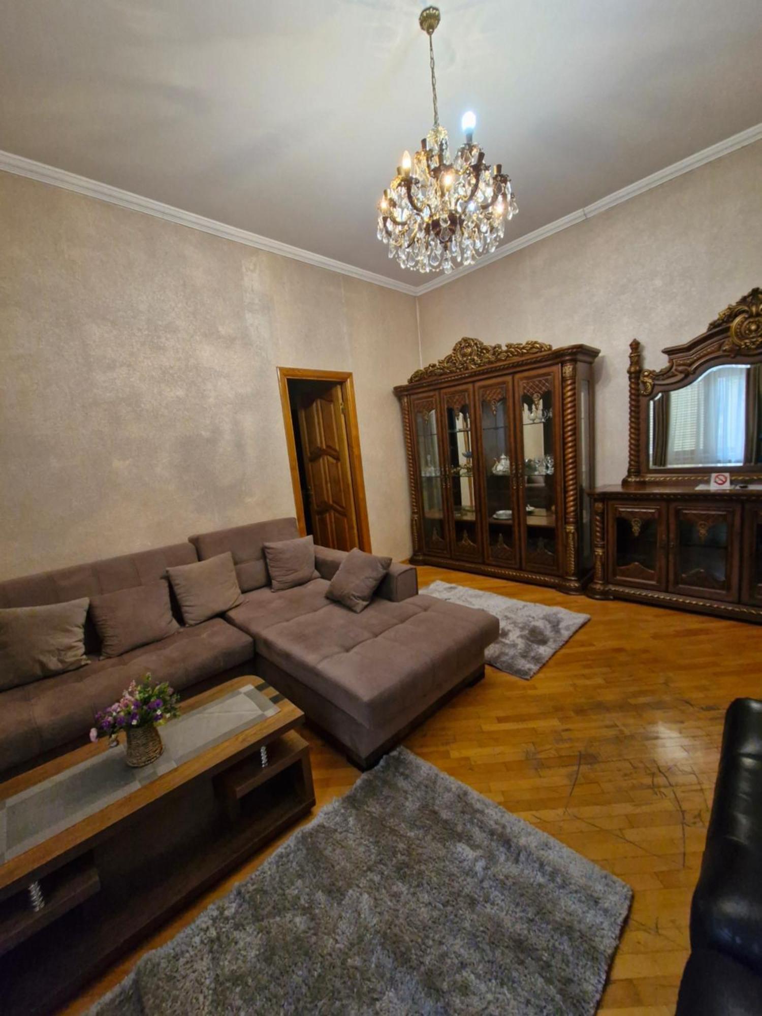Barnaba Apartment Тбілісі Екстер'єр фото
